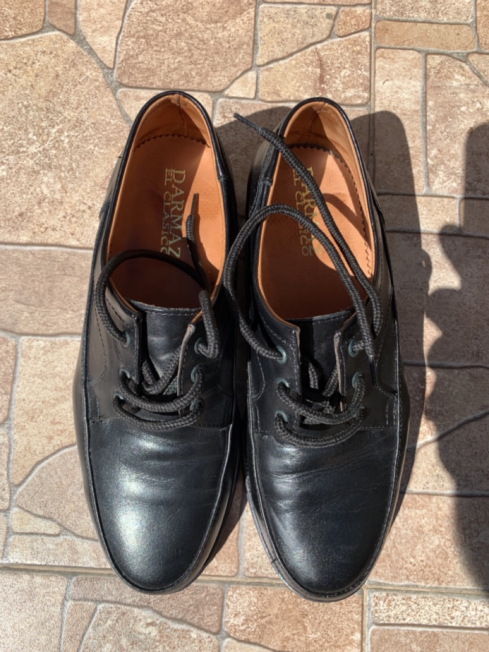 Zapatos de cuero hombre.